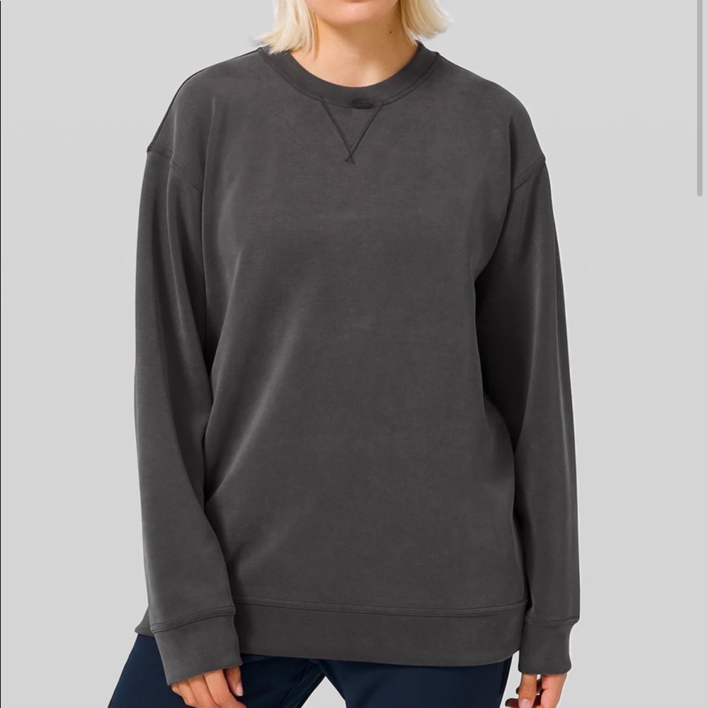 Brand New Barry’s x lululemon All Yours Crew